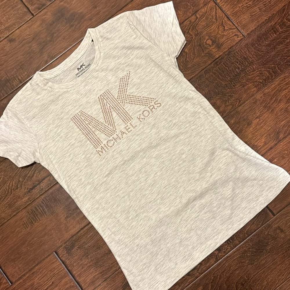 NEW✨Michael Kors t-shirt size L